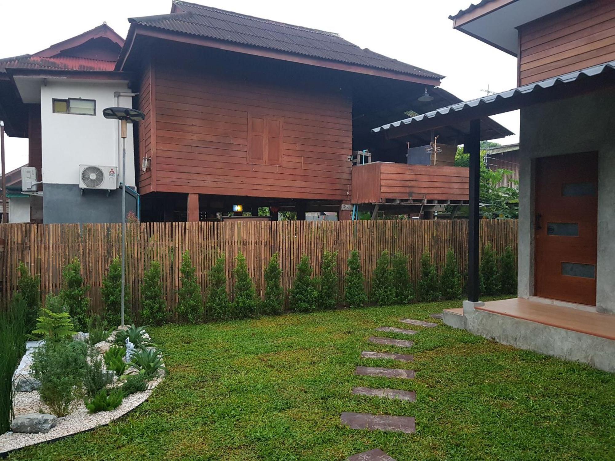 Kedthawa Homestay เฮือนเก็ดถะหวา Ban Cho Lae Exterior photo
